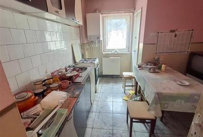 Apartament 3 camere decomandat 2 bai pivnita zona Piata Rahovei - 4