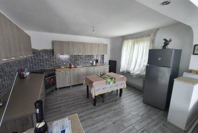 Casă cu 3 camere cu Teren 1259 Mp în Drăgănești - 2