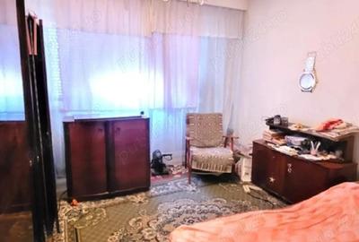 Apartament cu 4 camere decomandat în Viziru 3 - 4