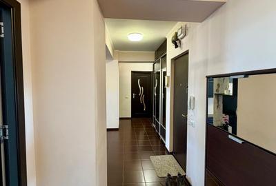 Apartament cu 3 camere decomandat în Inel I - 18
