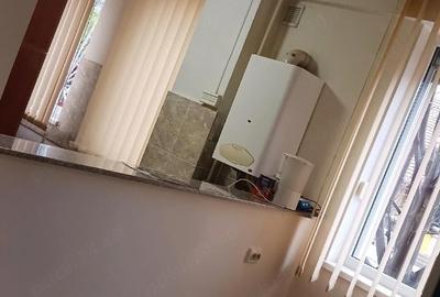 Garsonieră decomandată în Central - 7