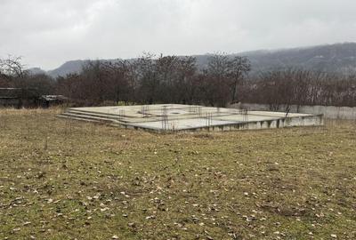 TEREN INTRAVILAN 2200 MP CAMPULUNG ARGES - 1