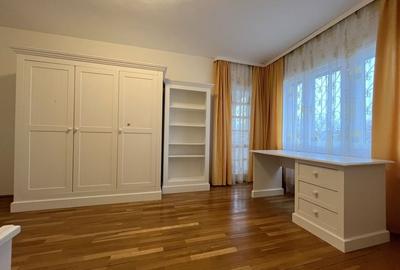 Apartament deosebit pe două nivele, într-o vilă elegantă - 7
