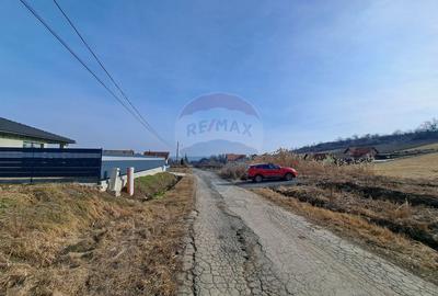 Teren de 633 mp, în Central - 6