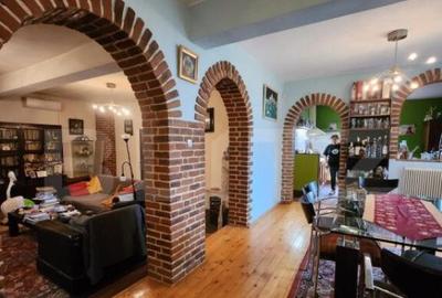 Casa cu 6 camere in Voiniceni - 14