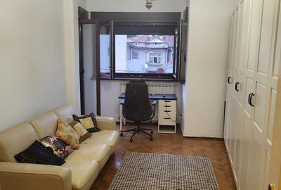 Foisorul de Foc, apartament 3 camere in vila, etajul 2/2. Direct Proprietar. - 2