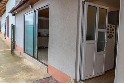 Casa cu 6 camere suprafata 220mp si teren 1700mp spre vanzare in Rosia,SB - 16