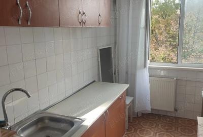 Drumul Taberei-Parcul Moghioros camera bloc fara proprietar pt.o pers.700 de lei lunar Drumul Taberei-Parcul Moghioros camera bloc fara proprietar pt.o pers.700 de lei lunar - 10