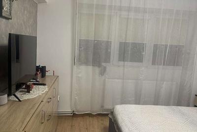 Apartament cu 3 camere decomandat în Central - 2