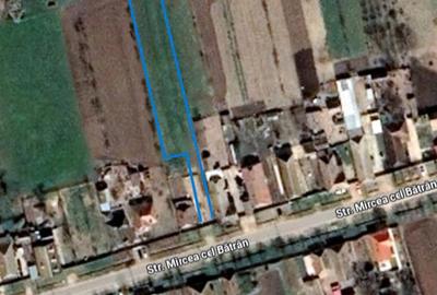Teren de 1565 mp, în Banloc - 2