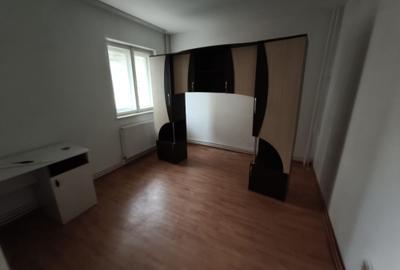 Apartament cu 2 camere semidecomandat, mobilat în City Park Mall - 3