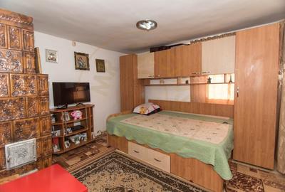 Casă individuală cu 3 camere cu Canalizare în Merișani - 5