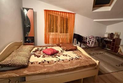 Apartament cu 3 camere semidecomandat în Plopilor - 2