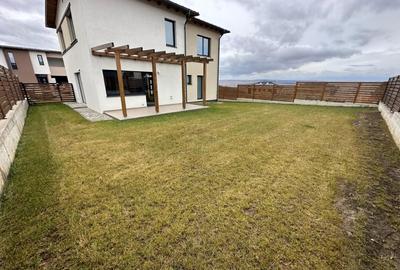 Casa individuala de 4 camere,  129 mp utili, curte, zona Dezmir - 10