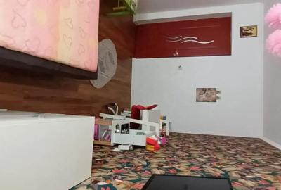 Apartament cu 4 camere în Drăgășani - 1