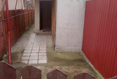 Casă cu 3 camere în Central - 4