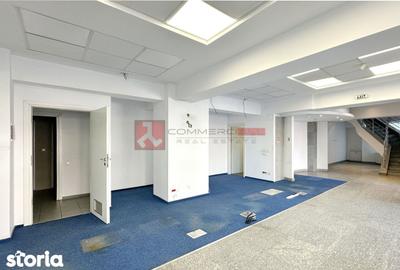 Spațiu comercial, de 370 mp, în Centrul Civic - 8