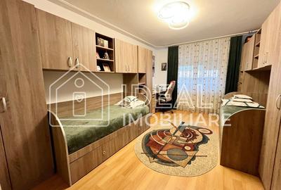 Apartament cu 2 camere decomandat, mobilat în Vasile Aaron - 7
