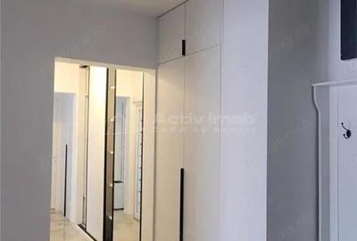 Apartament cu 3 camere decomandat în Micro 17 - 1