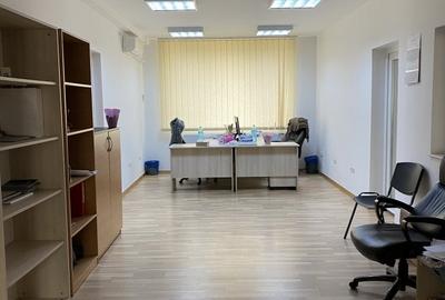 Casă cu 5 camere cu Canalizare în Take Ionescu - 11