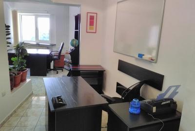 Birou mobilat in Piata Victoriei - 6