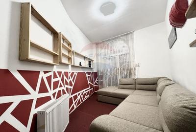 Parter de casa + teren, Badea Cartan nr. 52/ STEFAN CEL MARE - 21