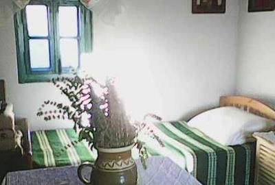 Casă cu 4 camere în Luncoiu de Sus - 1