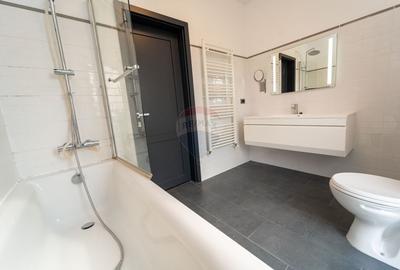 Casa tip duplex de vanzare in Cristian - 4 camere - 15