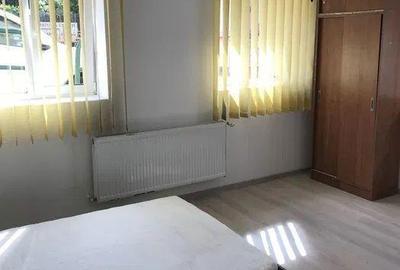 Ultracentral - Vanzare casa + spatiu comercial - 1