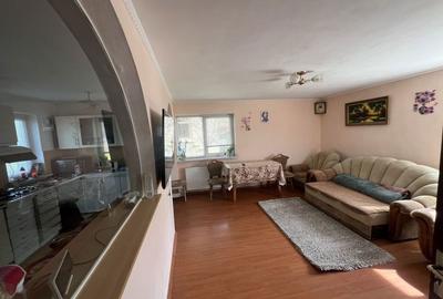 Casă cu 4 camere în Câmpenești - 4