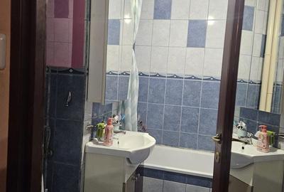 Apartament cu 2 camere decomandat în Nufărul - 8