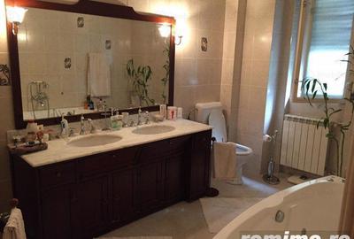 Casă cu 19 camere cu Teren 700 Mp în Armeneasca - 4