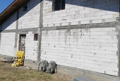 Casa de vanzare in comuna Ganeasa