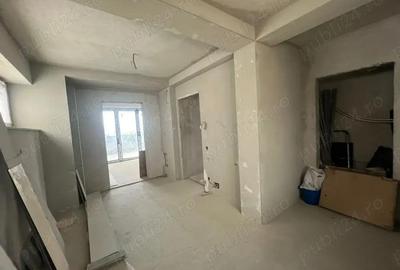 Spațiu comercial, de 300 mp, în Central - 3