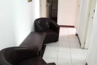 Apartament cu 2 camere decomandat în Văcăresti - 2