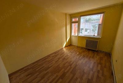 Apartament 3 Camere Slobozia - Bd. Unirii - 8