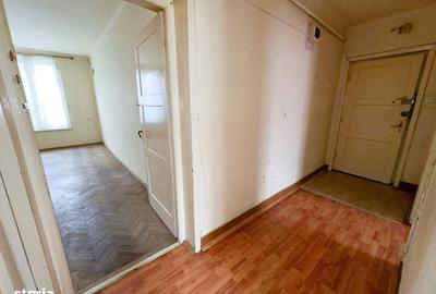 Apartament cu 2 camere decomandat în Central - 2