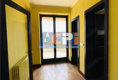 VANZARE CASA VILA 6 CAMERE 652 mp TEREN ZONA SISESTI SECTOR 1 - 14
