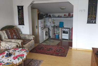 Casă cu 3 camere cu Teren 264 Mp în Hunedoara - 10