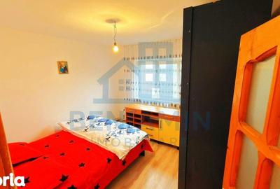 Apartament cu 3 camere decomandat în 1 Mai - 1