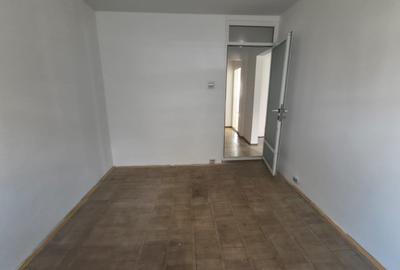 POARTA 6 APARTAMENT CU 3 CAMERE  LIBER GAZE 68 MP PRET 112000 EURO - 6