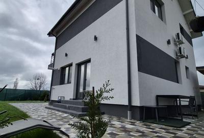 Casă cu 5 camere cu Teren 400 Mp în Central - 8