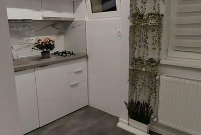 Inchiriez garsonira Inchiriez garsonira - 6