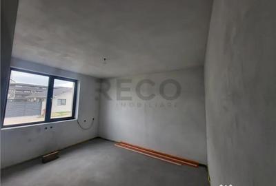 Casă cu 3 camere cu Teren 440 Mp în Central - 17