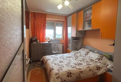 Apartament cu 3 camere decomandat în Siderurgiștilor - 2