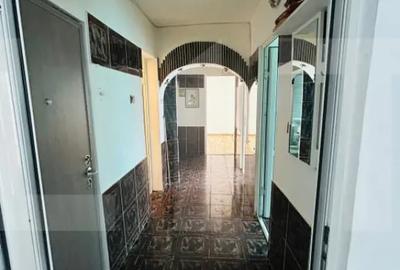 Apartament cu 3 camere decomandat în Central - 3
