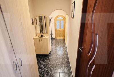 Apartament cu 4 camere în Micălaca