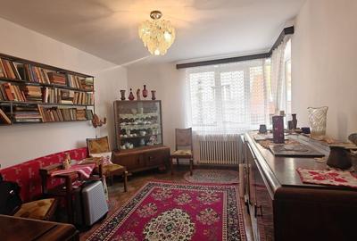 Apartament 2 camere, etajul 1, zona Mamaia - 1