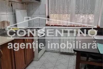 Se vinde imobil cu 3 camere ,Micro3 , liber , mobilat - 9