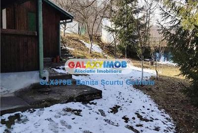 Casă cu 4 camere cu Teren 730 Mp în Izvoarele - 5